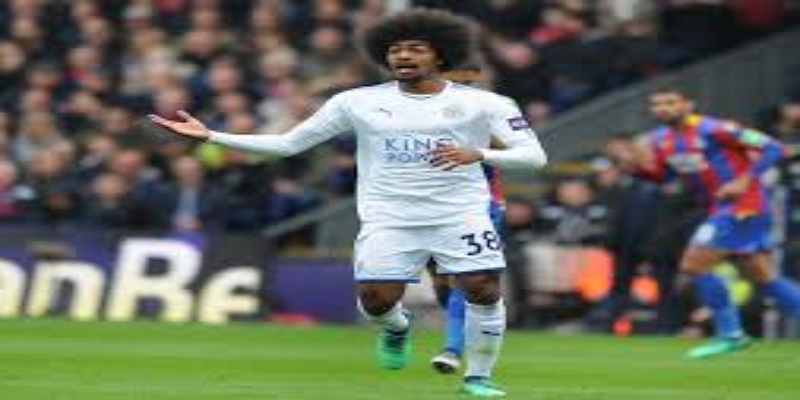 破冰者与先锋：英国南亚球员的成长与多宝娱乐助力- 多宝娱乐