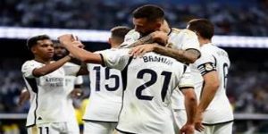 越位陷阱与战术适应—多宝娱乐解析皇马防线困境-多宝娱乐